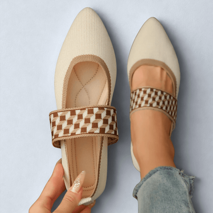 Sovereign Pointed Flat